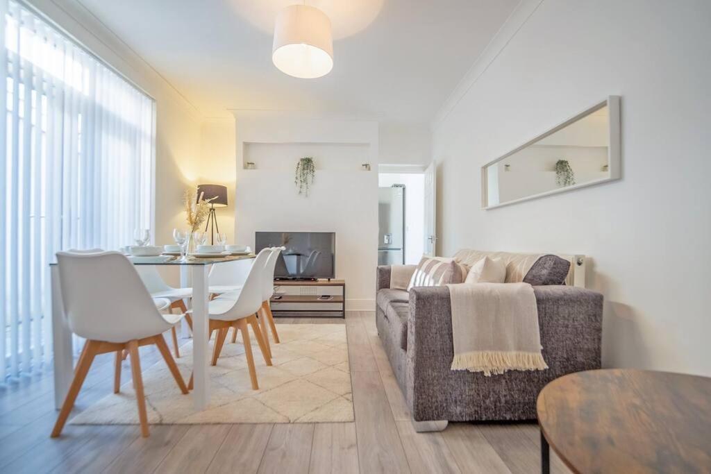 Starfish Apartment Porthcawl Ngoại thất bức ảnh